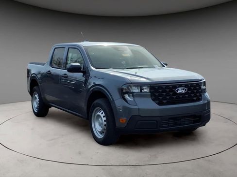 New 2026 Ford Maverick XL image 14