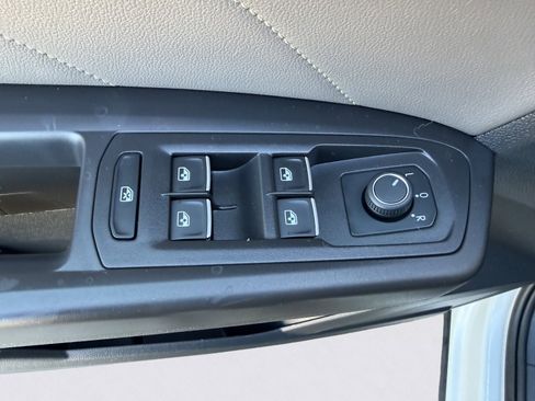 Used 2022 Volkswagen Atlas SEL AWD/4WD image 23