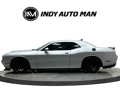 Used 2019 Dodge Challenger R/T Scat Pack w/ Plus Package RWD image 7