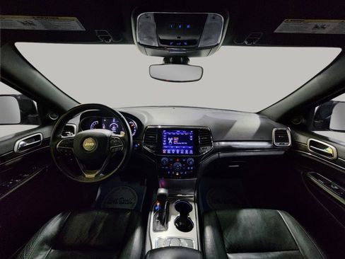 Used 2019 Jeep Grand Cherokee Limited X image 11