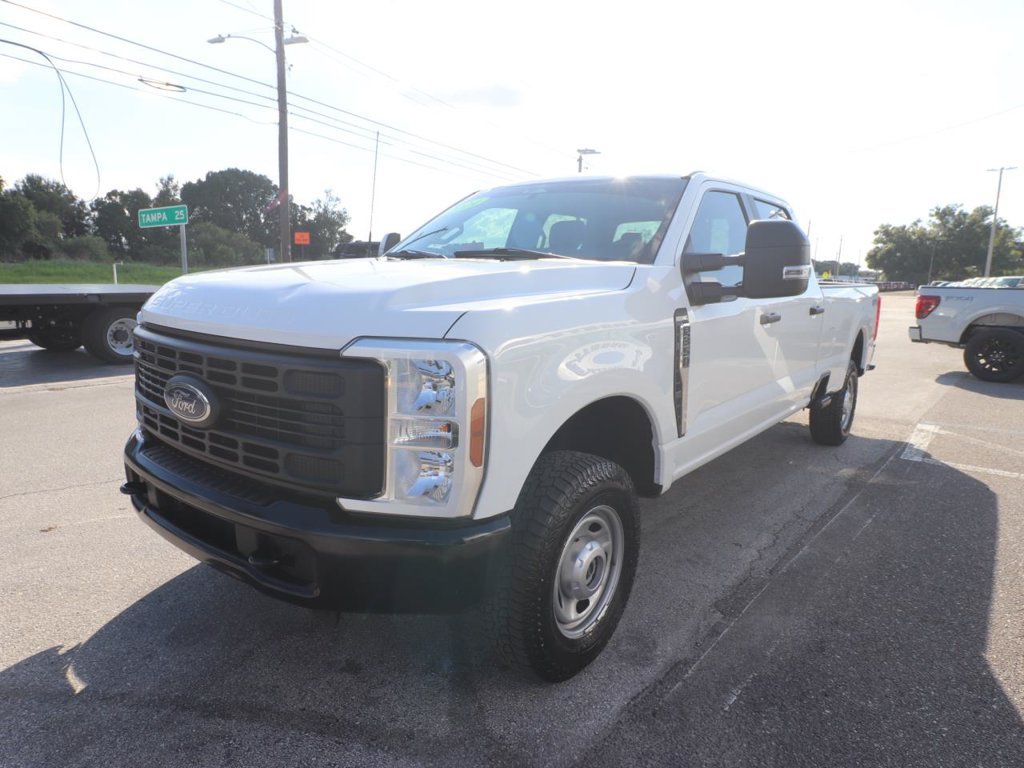 Used 2024 Ford F350 XL AWD/4WD image 5