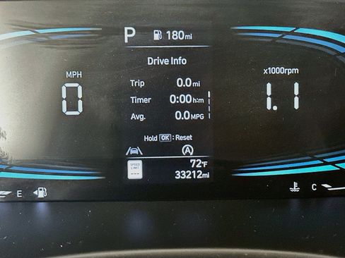 Used 2025 Hyundai Palisade SEL FWD image 19