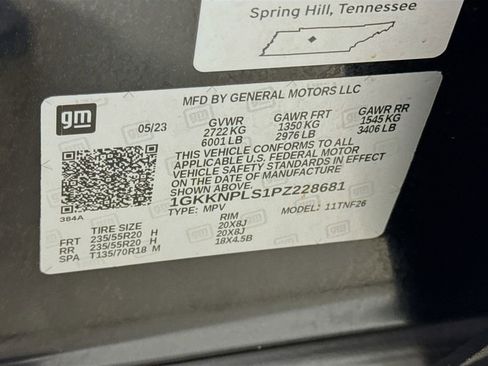 Used 2023 GMC Acadia Denali FWD image 32