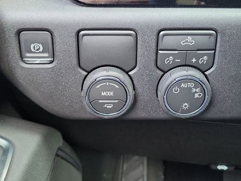 New 2026 Chevrolet Silverado 1500 LT image 14