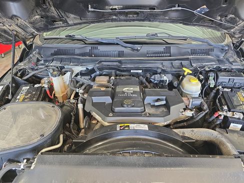 Used 2016 RAM 3500 Tradesman w/ Chrome Appearance Group AWD/4WD image 22