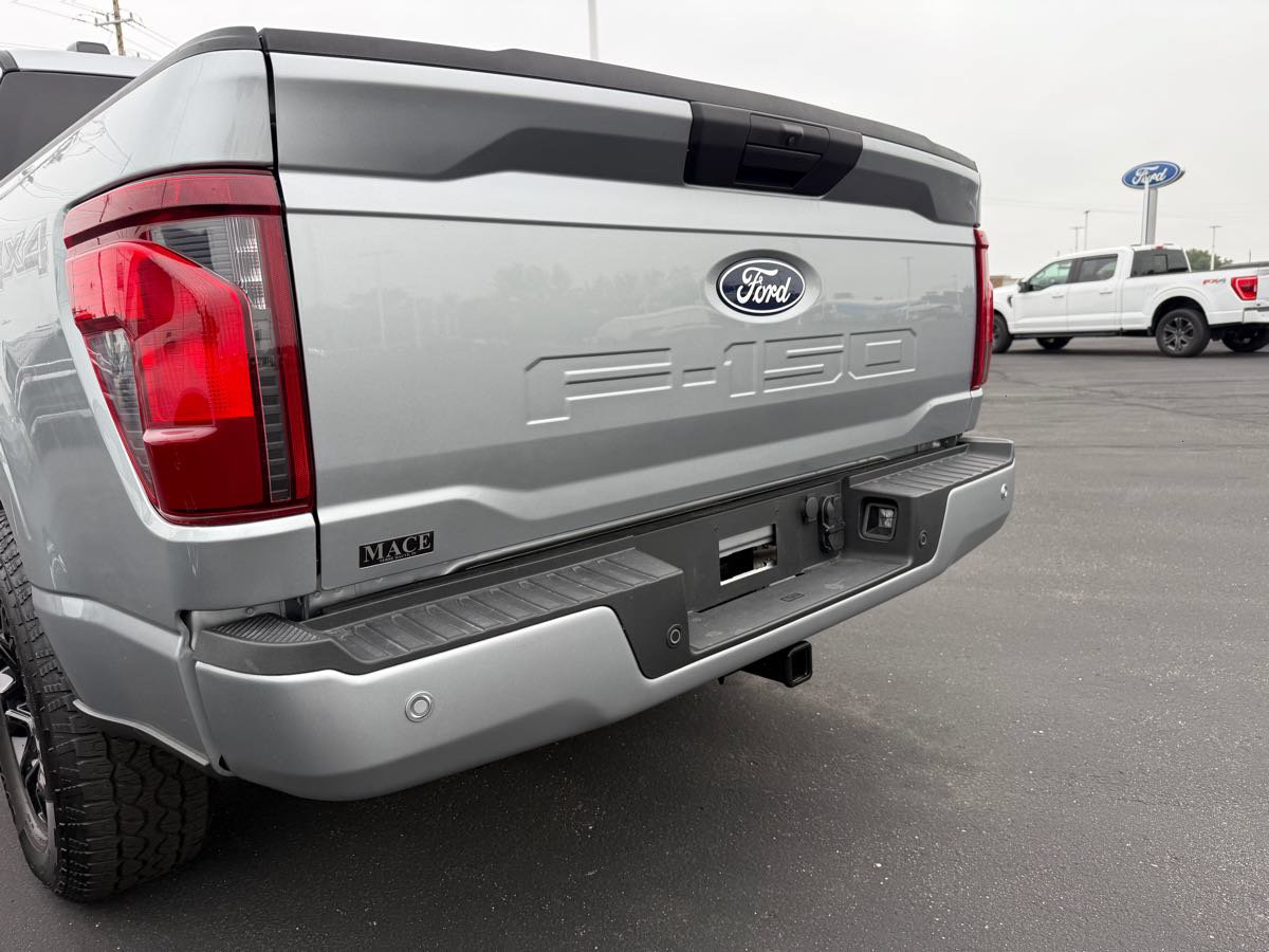 Used 2025 Ford F150 STX AWD/4WD image 9