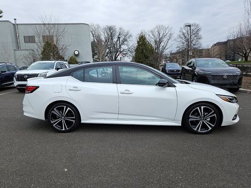 Certified 2023 Nissan Sentra SR image 5