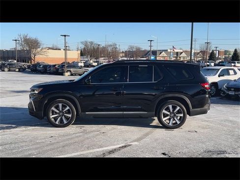 Used 2023 Honda Pilot Elite image 5