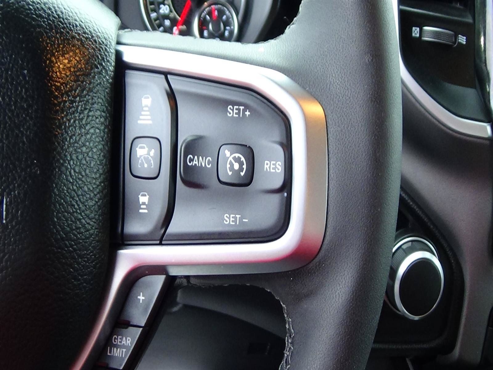 Used 2025 RAM 1500 Big Horn AWD/4WD image 24