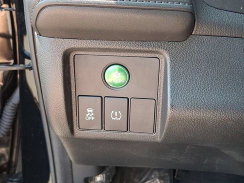 Used 2020 Honda HR-V LX image 24