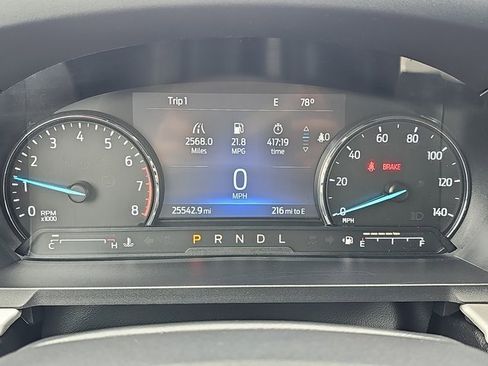 Used 2022 Ford Explorer XLT w/ Equipment Group 202A image 21