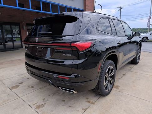 Used 2026 Buick Enclave Sport Touring AWD/4WD image 8