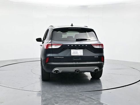 Certified 2022 Ford Escape Titanium w/ Titanium Elite Package image 10