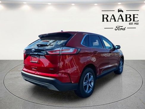 Used 2023 Ford Edge SEL w/ Convenience Package image 9