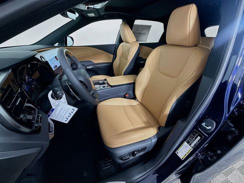 New 2026 Lexus RX 350h AWD/4WD image 16