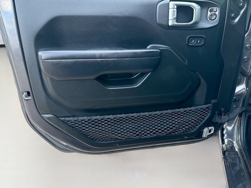 Used 2019 Jeep Wrangler Unlimited Sport S image 20