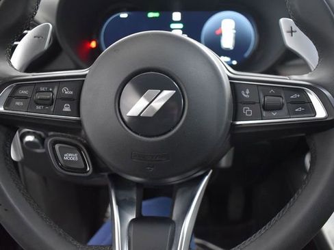 Used 2024 Dodge Hornet R/T image 19