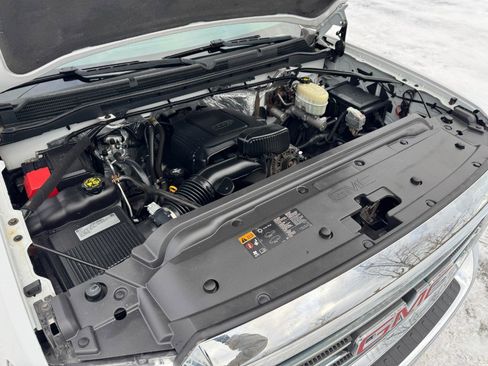 Used 2015 GMC Sierra 2500 SLE image 24