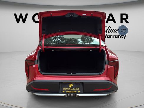 New 2026 Kia K4 LXS image 9