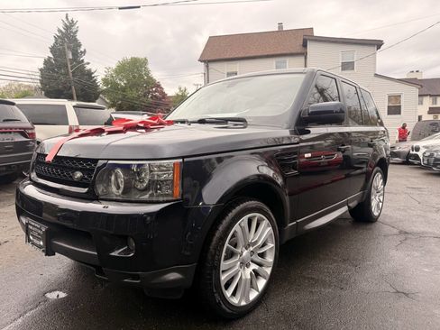 Used 2010 Land Rover Range Rover Sport HSE AWD/4WD image 2
