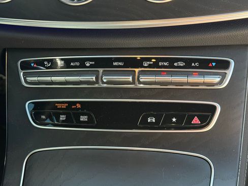 Used 2022 Mercedes-Benz E 450 Coupe image 37