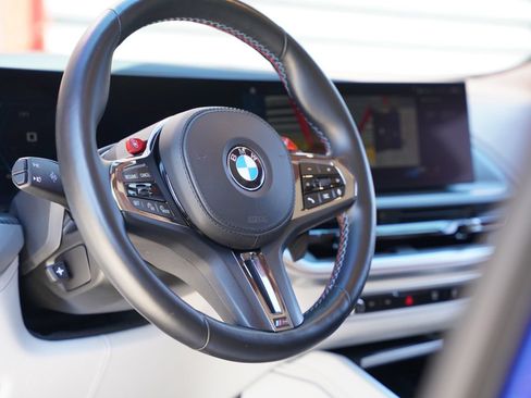 Used 2023 BMW XM AWD/4WD image 15