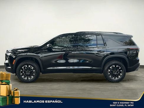 New 2026 Chevrolet Traverse Z71 w/ Driver Confidence Package image 2