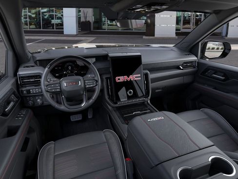 New 2026 GMC Yukon AT4 Ultimate w/ LPO, Floor Liner Package image 15