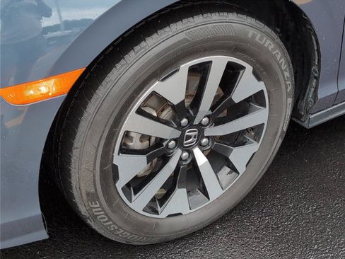 Used 2025 Honda Odyssey EX-L image 11