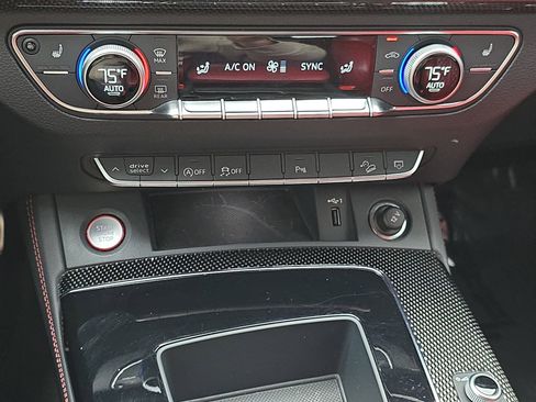 Used 2023 Audi SQ5 Premium Plus w/ Premium Plus Package image 23