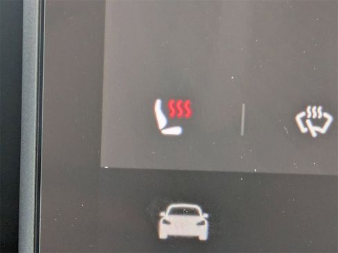 Used 2023 Tesla Model Y Long Range image 23