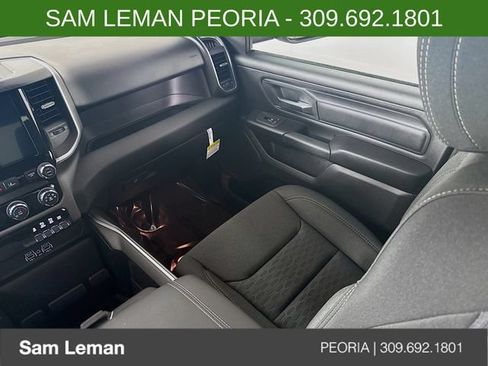 New 2026 RAM 1500 Express AWD/4WD image 21