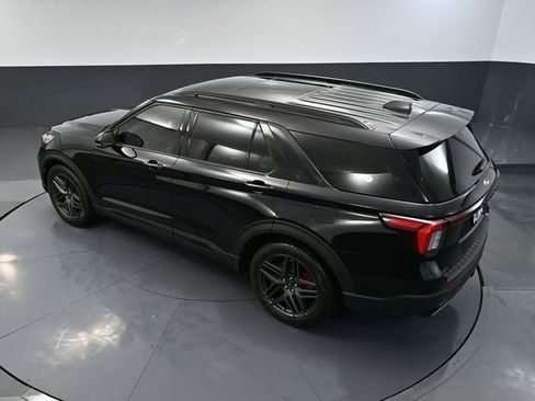 Used 2025 Ford Explorer ST image 65