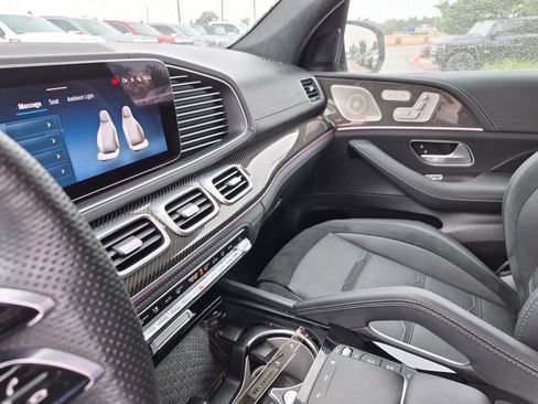 Used 2024 Mercedes-Benz GLS 63 AMG 4MATIC image 26