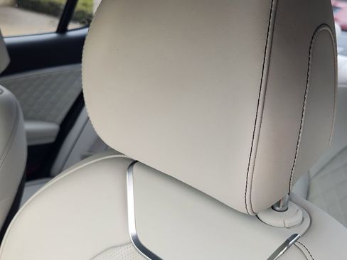 Used 2025 Genesis G70 3.3T Advanced w/ Sport Prestige Package image 13