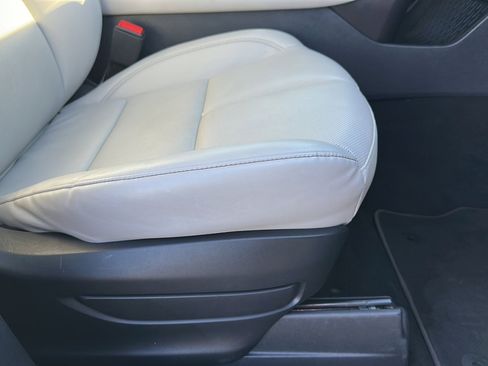 Used 2025 Lincoln Aviator 2WD image 26