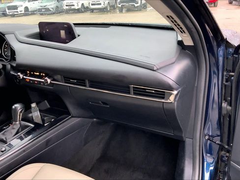 Used 2023 MAZDA CX-30 AWD 2.5 S w/ Preferred Package image 18