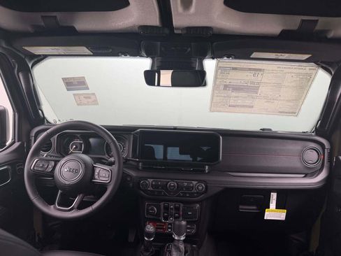 New 2026 Jeep Gladiator Rubicon image 25