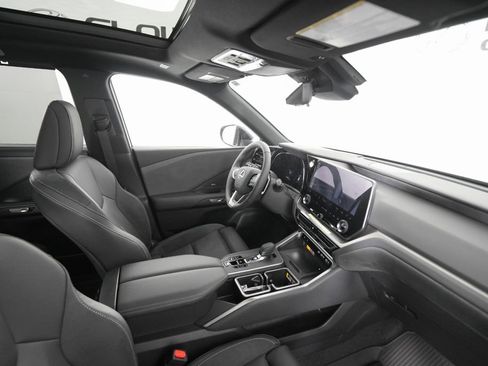 New 2026 Lexus TX 350 AWD image 18