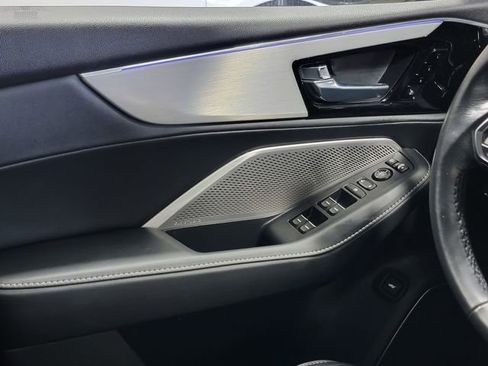 Used 2023 Acura MDX SH-AWD w/ Technology Package image 21