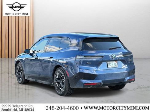 Used 2025 BMW iX M60 image 5