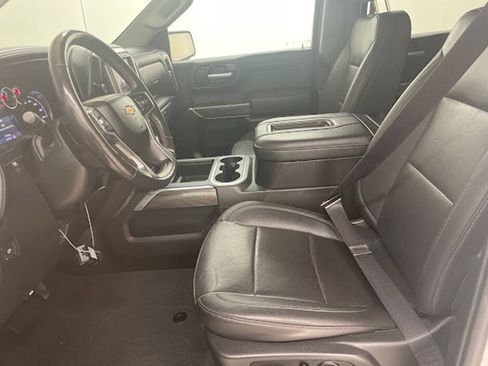 Used 2021 Chevrolet Silverado 1500 LTZ w/ Z71 Off-Road Package AWD/4WD image 10