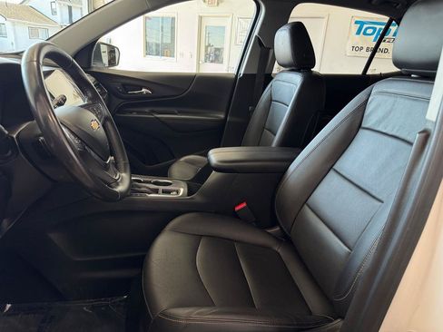 Used 2021 Chevrolet Equinox Premier AWD/4WD image 8