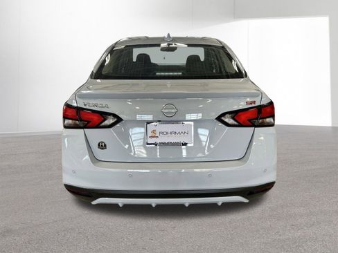 New 2025 Nissan Versa SR w/ Trunk Package image 37