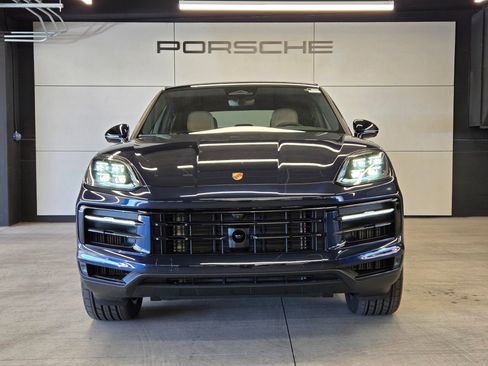 New 2026 Porsche Cayenne Coupe AWD/4WD image 25