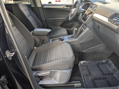 Used 2024 Volkswagen Tiguan S image 31