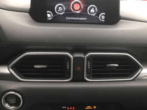 Used 2019 MAZDA CX-5 Touring AWD/4WD image 11