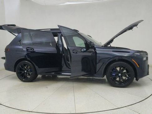 Used 2026 BMW X7 xDrive40i w/ M Sport Package image 76