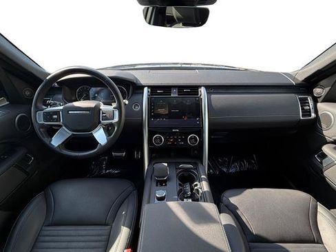 Used 2023 Land Rover Discovery S R-Dynamic AWD/4WD image 12
