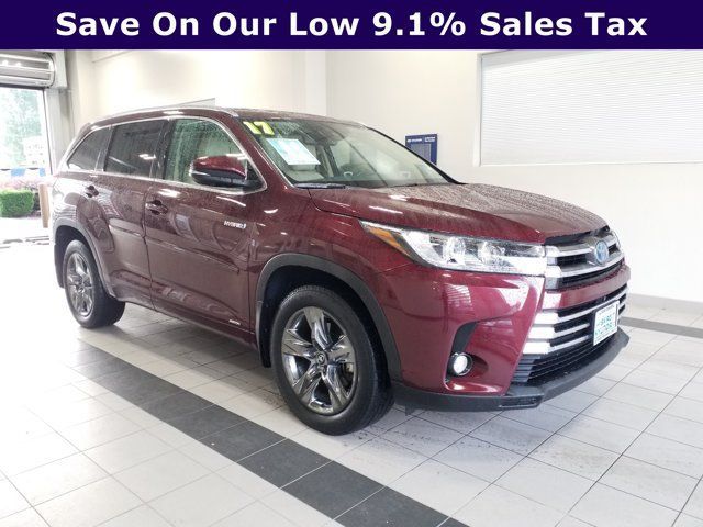 Used 2017 Toyota Highlander Limited Platinum AWD/4WD image 1